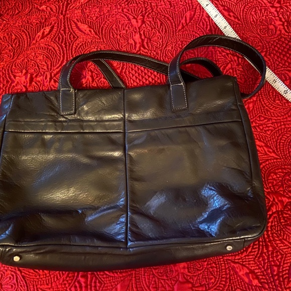 Beautiful exquisite genuine leather portfolio - Picture 16 of 16